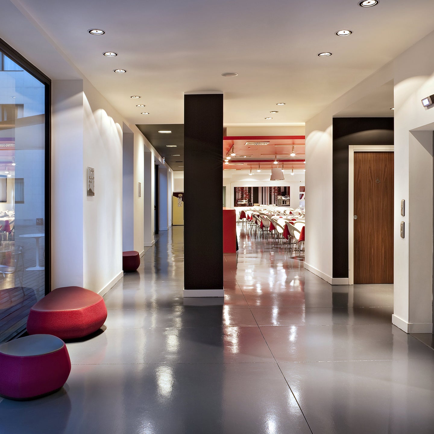 Wan Ceiling/Wall